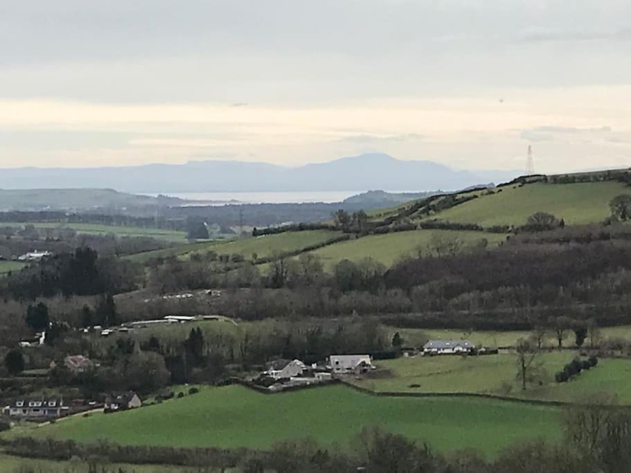Stunning Shepherds Hut Rural Bliss ダンフリーズ エクステリア 写真