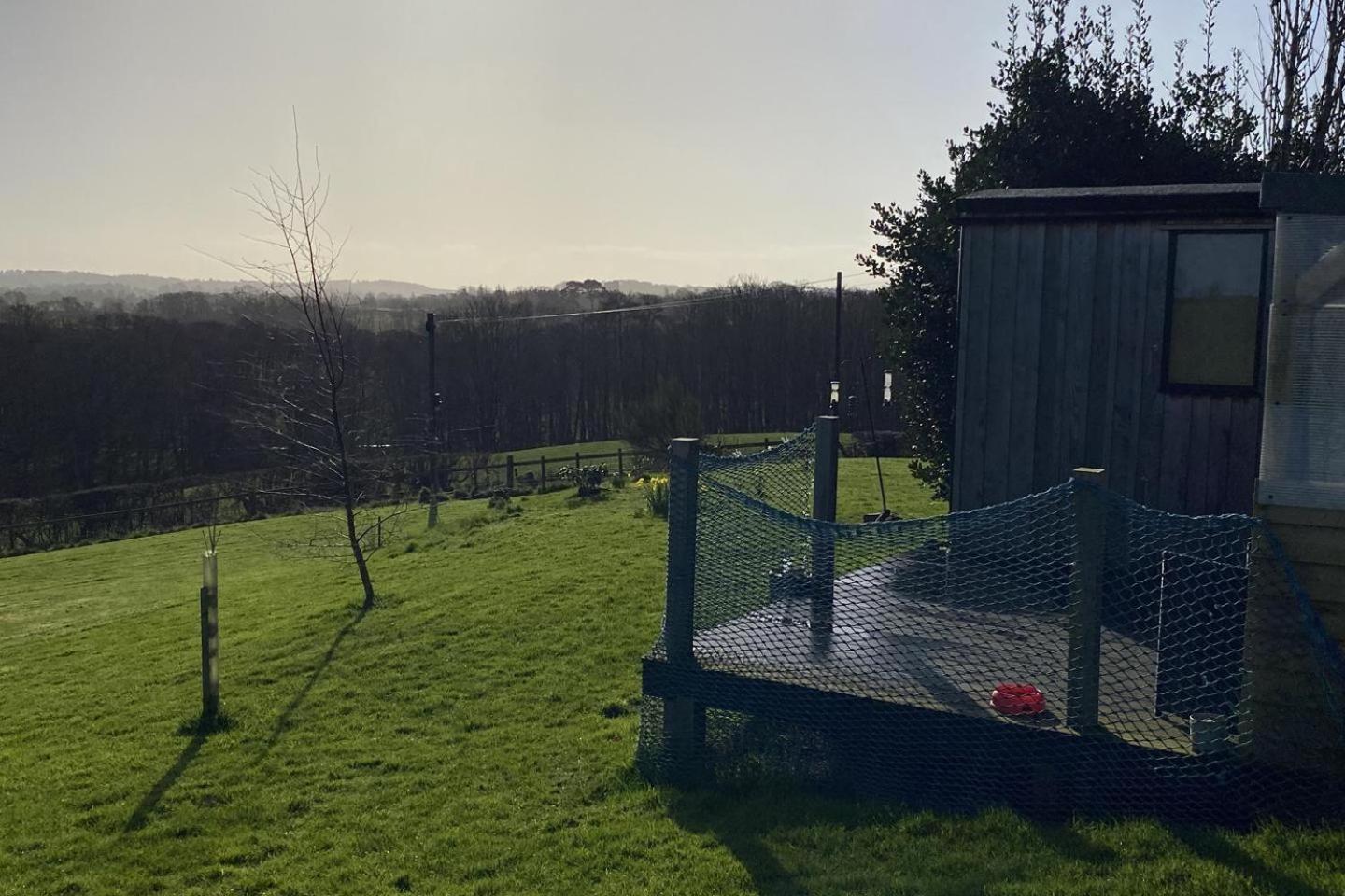 Stunning Shepherds Hut Rural Bliss ダンフリーズ エクステリア 写真